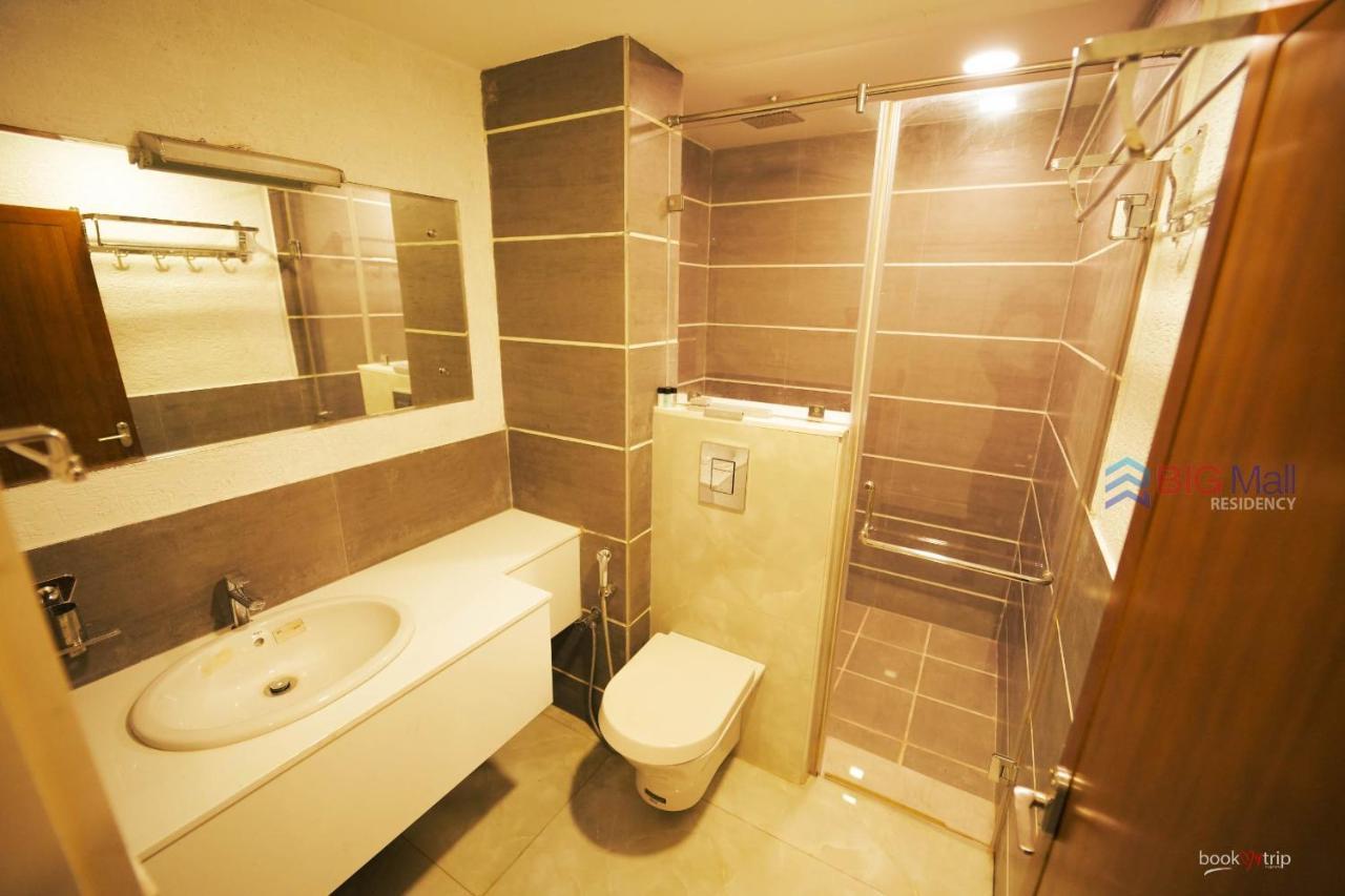 Отель Bigmall Residency Kannangad Экстерьер фото